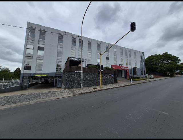 238M² OFFICE TO LET IN CRAIGHALL